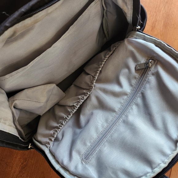 Skip Hop Diaper Bag Camo - Picture 6 of 6